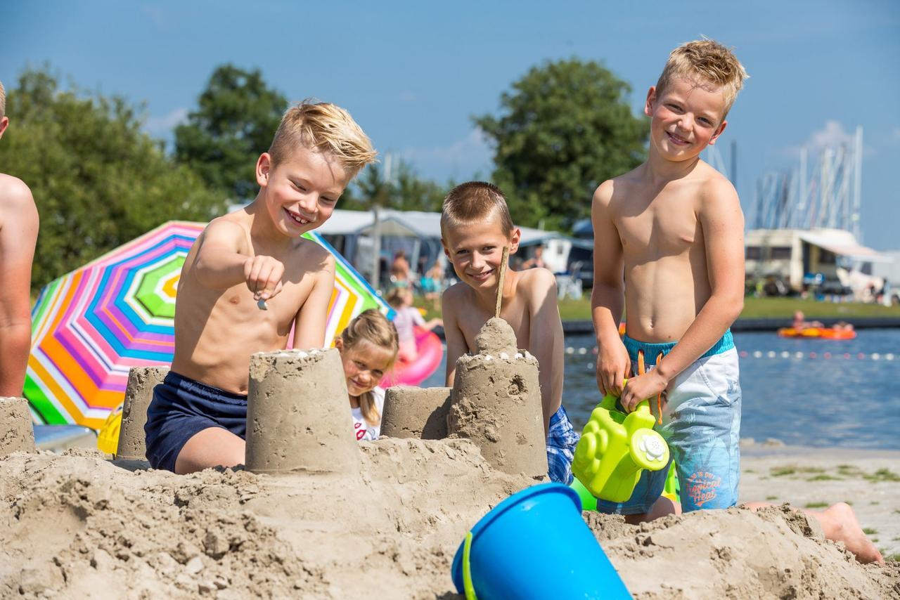 Vakantiepark De Kuilart 考德姆 外观 照片